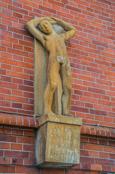 Pomnik Przy Ulicy Nieuwe Passeerdersstraat Amsterdamie Holandia 2018 — Zdjęcie stockowe