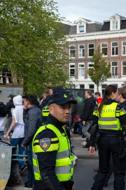 Ajax Hollanda Şampiyonlar Partisi Amsterdam Müzesi 'nde Polis Çalışıyor Hollanda 2019