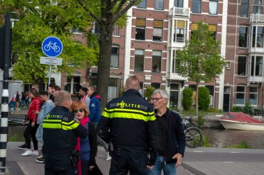 Ajax Hollanda Şampiyonlar Partisi Amsterdam Müzesi 'nde Polis Çalışıyor Hollanda 2019