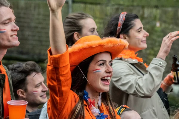 Pretty Lady Cruising Een Boot Koningsdag Amsterdam Nederland 2019 — Stockfoto