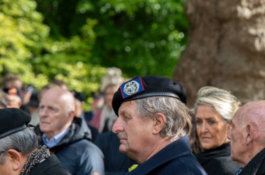 Nieuwe Ooster Mezarlığı 'ndaki 2. Dünya Savaşı kayıplarını hatırlamak Hollanda 2019