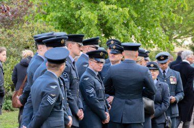 Nieuwe Ooster Mezarlığı 'ndaki 2. Dünya Savaşı kayıplarını hatırlamak Hollanda 2019