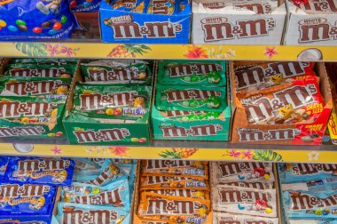 Amsterdam 'daki Jamin Shop' ta M & M satılıyor. Hollanda 219.