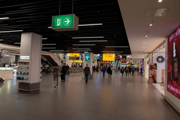 Καταστήματα Στο Αεροδρόμιο Schiphol Ολλανδία 2019 — Φωτογραφία Αρχείου