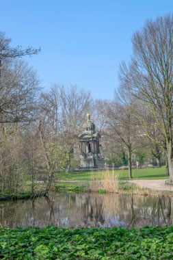 Amsterdam 'daki Sarphati Parkı' nda İlkbahar 2019