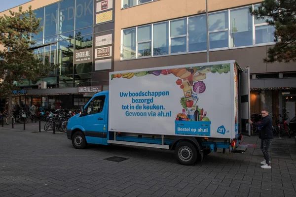 Amsterdam 'a teslimat kamyonu Hollanda 10-12-2019