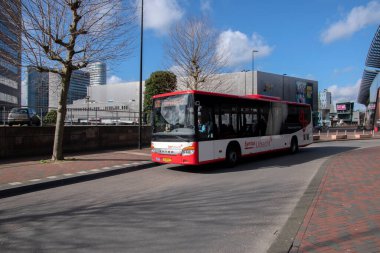 Otobüs 120 Bijlmer Otobüs İstasyonu Amsterdam Hollanda 2019
