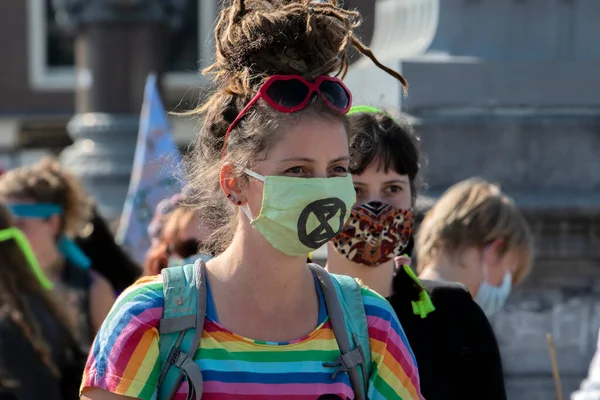 Close Demonstradores Durante Manifestação Extinção Rebelião Ponte Blauwebrug Amsterdã Holanda — Fotografia de Stock