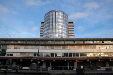 Hollanda Amsterdam 'daki Hollanda Bankası' nda Yenilemeler 17-11-2020