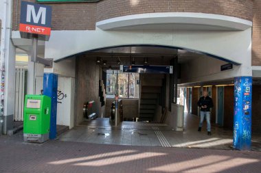 Metro İstasyonu Nieuwe Hoogstraat Caddesi Amsterdam Hollanda 2019