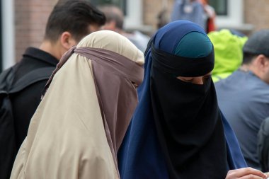Burka 'lı Kadınlar Amsterdam 2019