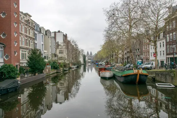 荷兰阿姆斯特丹2019年秋的Lijnsbaangracht运河观 — 图库照片
