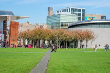 Amsterdam 'daki Museumplein Meydanı Hollanda 2018