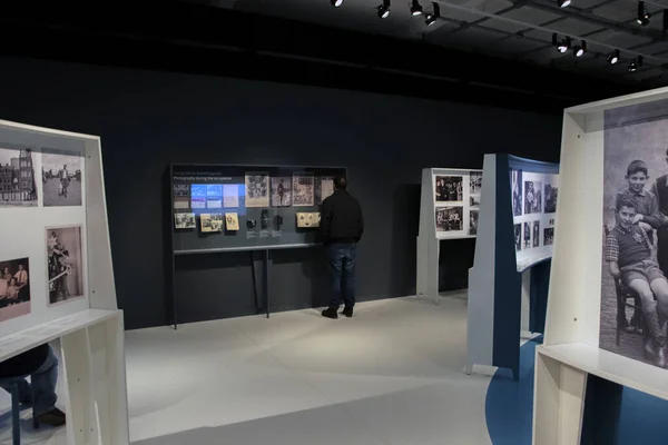 Photo Exhibition Holocaust Museum Amsterdam Netherlands 2019 — Stock Photo, Image