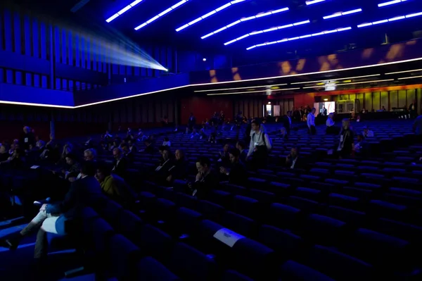 Amsterdam rai kompleksi, Hollanda 2019 Dünya Perakende Kongresi 'ndeki konferans odasında.