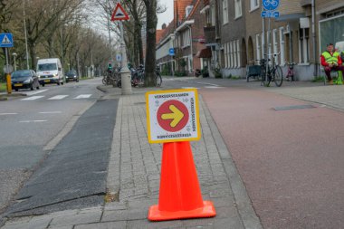 Amsterdam 'daki Okul Çocukları İçin Bisiklet Trafik Sınavı için İmza, Hollanda 2019