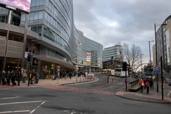 Autobuses Que Comienzan Estación Tren Piccadilly Manchester Inglaterra 2019 — Foto de Stock