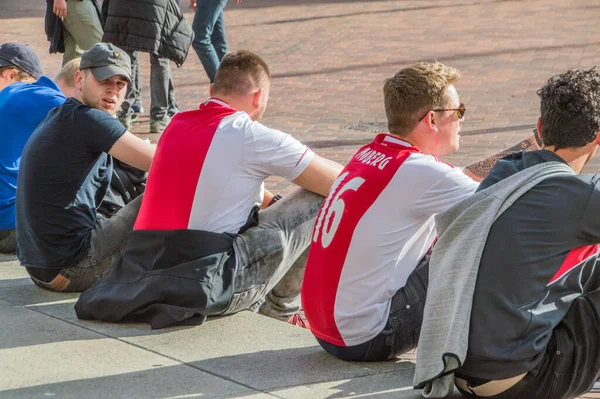 その後 アムステルダムでオランダ2018 試合はアムステルダムアリーナサッカースタジアムで19 2018で行われます — ストック写真