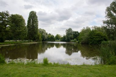 Amsterdam 'daki Flevopark Parkı' nda Güzel Gölet Hollanda 18-6-2020