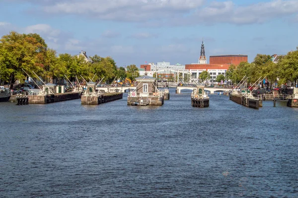 Vista Del Río Amstelriver Desde Puente Calle Sarphatistraat Ámsterdam Países — Foto de Stock