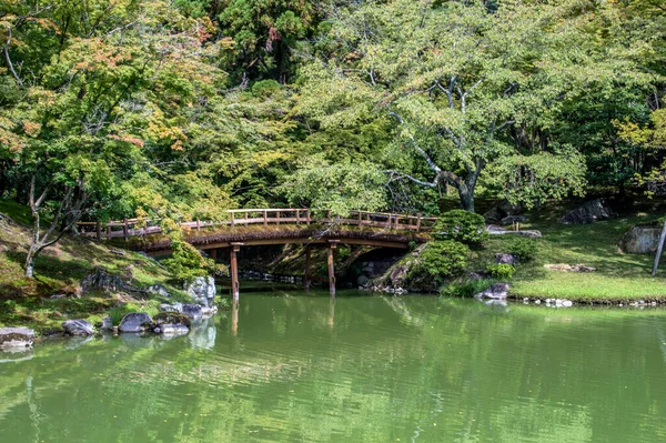 Kyoto Japonya 'daki Kyoto Oomiya İmparatorluk Sarayı Bahçesinin Ayrıntıları 2015