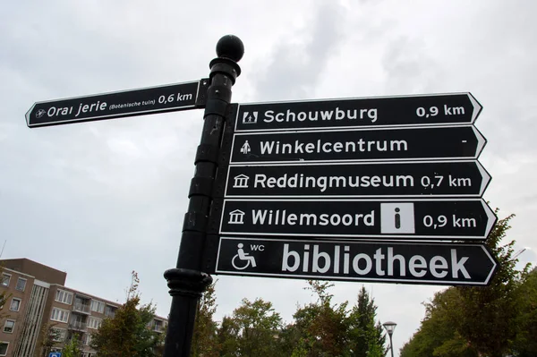 Direction Sign Den Helder Netherlands 2019 — стокове фото