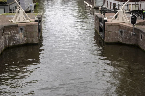 Eenhoornsluis Sluice Amsterdam Netherlands 2021 — Fotografia de Stock