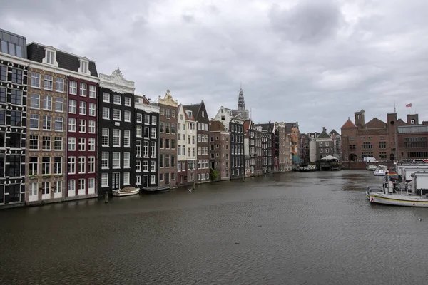 Старые Исторические Памятники Канале Вокруг Амстердама 2021 — стоковое фото
