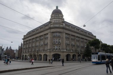 Amsterdam 'daki Hirsch & Cie Binası Hollanda 16-8-2021