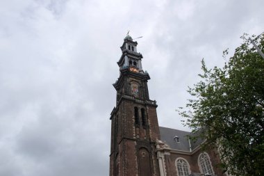 Amsterdam Westerkerk Kilisesi 'nin Kulesi Hollanda 16-8-2021