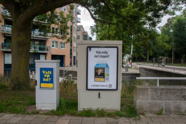 Amsterdam 'da İki Billboard, Hollanda 30-8-2021