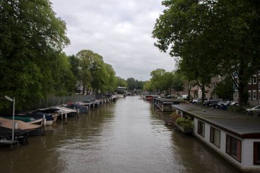 Fom 'a bakın Amsterdam' daki Zaagpoort Köprüsü Hollanda 2-9-2021
