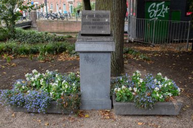 Dünya Savaşı Anıtı Bevrijdingslinde Van De Jordaankinderen Amsterdam 2-9-2021
