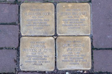 Hollanda 'daki Van Goor Ailesinden Stolperstein Anıt Taşı