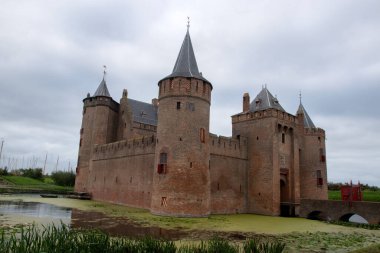 Side View At The Muiderslot Castle At Muiden The Netherlands 31-8-2021