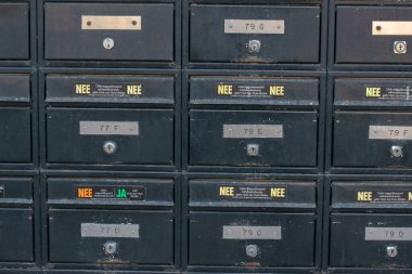 Close Up Yes And No Sticker On A Postbox At Amsterdam The Netherlands 23-6-2022