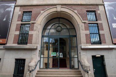 Amsterdam Olifanten Binası Girişi Hollanda 5-7-2022