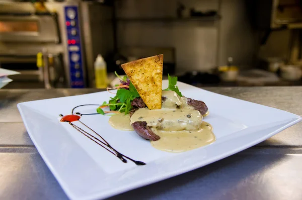 Beef steak — Stock Photo, Image