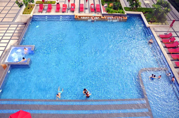 Pool im Hotel in Thailand — Stockfoto