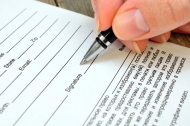 belgeyi el işaretleri