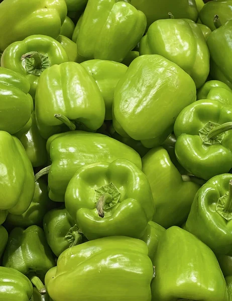 Background from fresh green peppers. — Fotografia de Stock