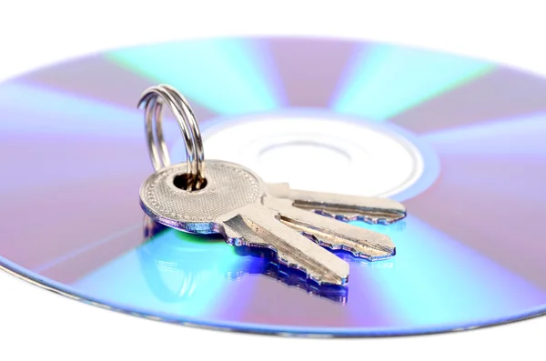 DVD en sleutels op witte achtergrond — Stockfoto