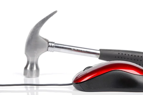 Hammer and computer mouse on white background — Stock Photo, Image