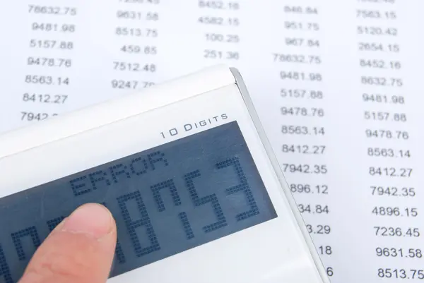 Financial data and calculator — Stock Photo, Image