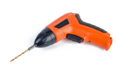 Beyaz arkaplanda elektrikli matkap