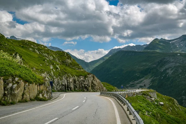 Estrada Ventosa Passo Montanha Grimselpass Suíça — Fotografia de Stock