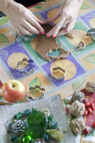 Detail of hands cutting dough — Stock Photo, Image