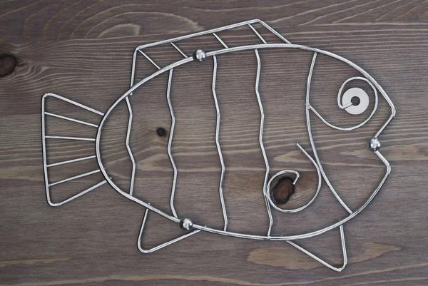 Декоративные металлические рыбы — стоковое фото