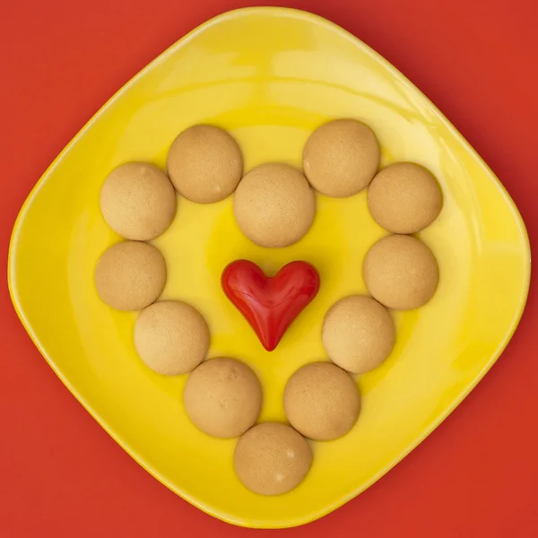 Heart of biscuits. — Stock Photo, Image