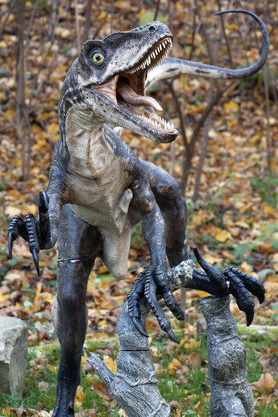 Модель динозавра
